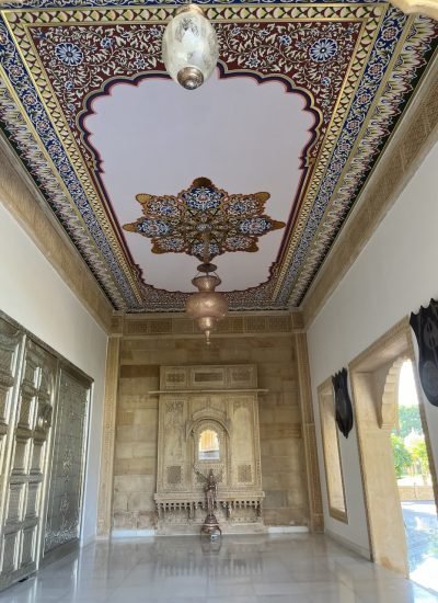 photo_6120552800711282582_y